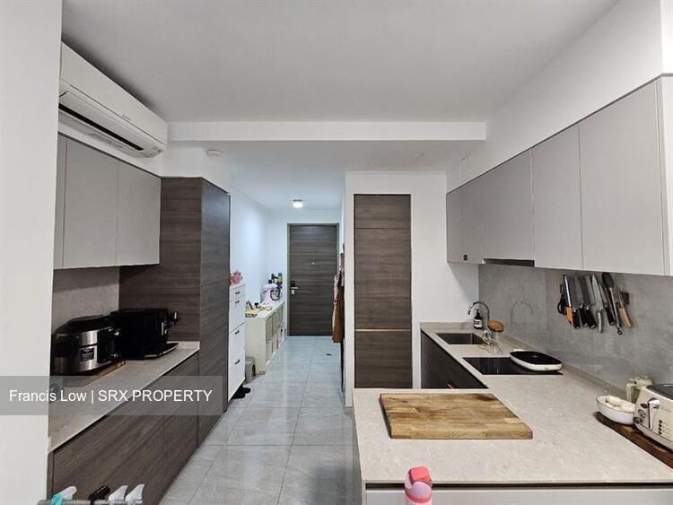 The Florence Residences (D19), Apartment #566878231